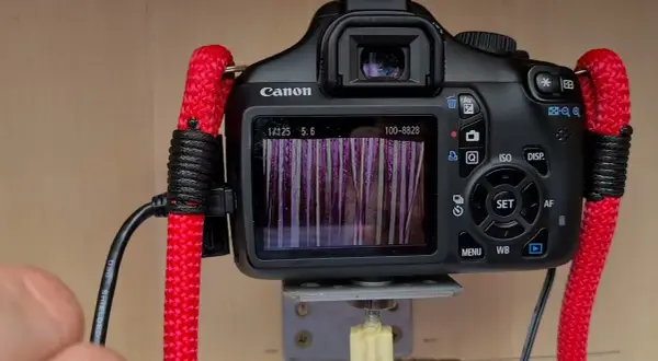 Jak stworzyć fotobudkę DIY: tanio, łatwo i z pomysłem na imprezę